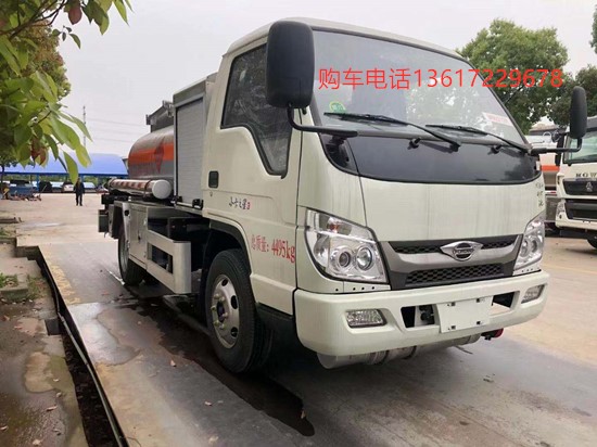 國六藍牌油罐車